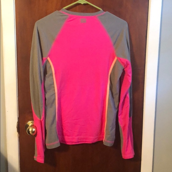 FILA BUNDLE ALERT 🚨 - Picture 4 of 8